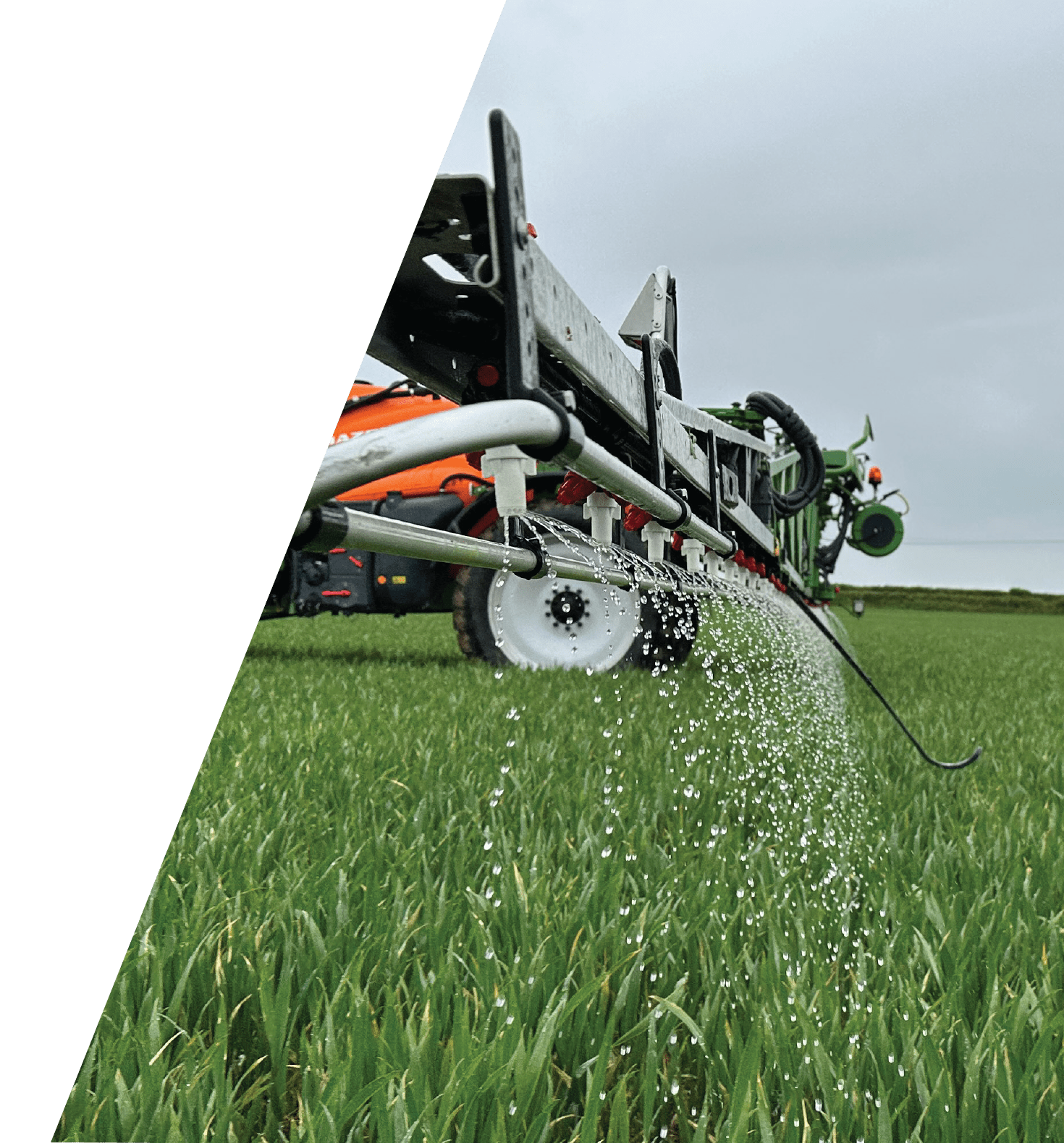 The Benefits of Liquid Fertiliser with OMEX